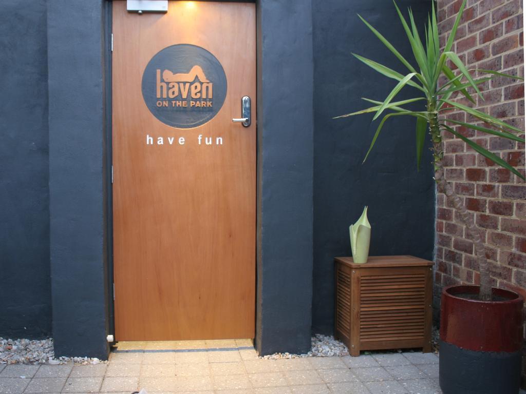 Haven On The Park Otel Perth Dış mekan fotoğraf