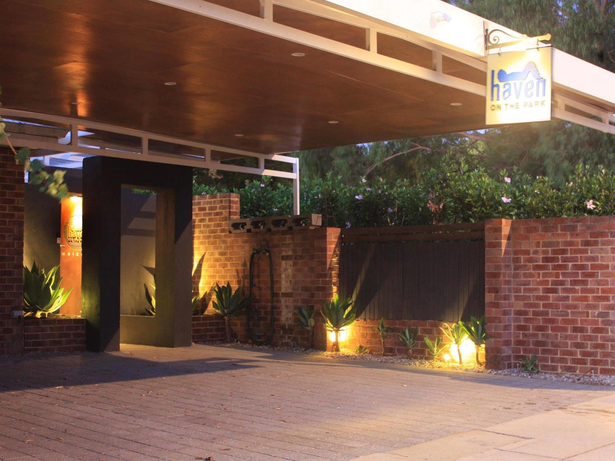 Haven On The Park Otel Perth Dış mekan fotoğraf